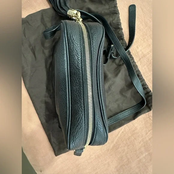 Gucci SoHo Small Disco Crossbody Bag - Picture 9 of 12